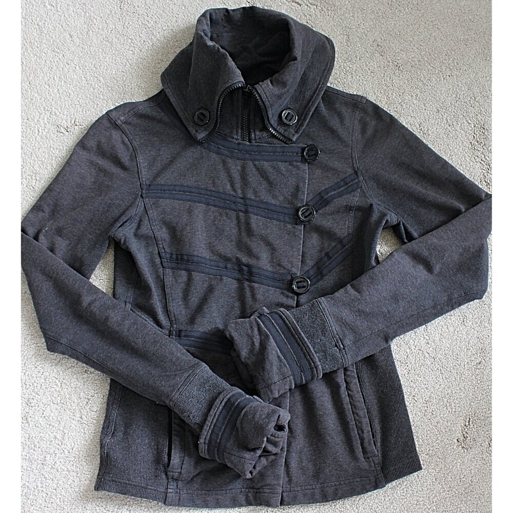 Lululemon - Admiral Jacket in Military Grey, sz 6 - Cotton Fleece, 6 - RARE - Picture 3 of 10